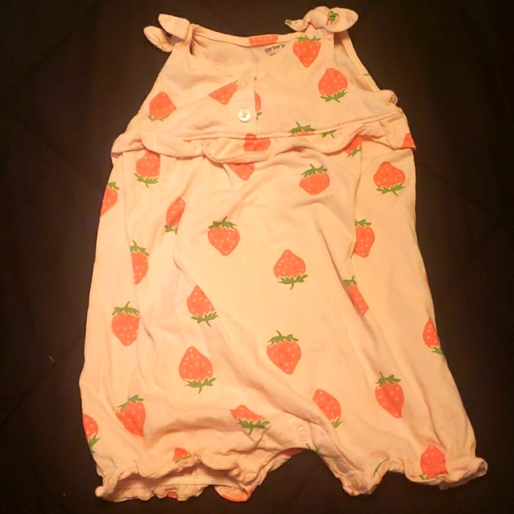 🍓Strawberry Romper🍓 - Picture 1 of 7